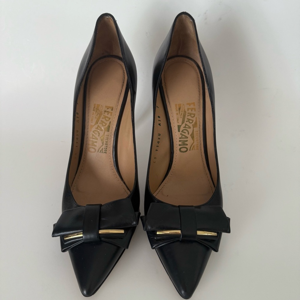 Salvatore Ferragamo Runa 100 Double Bow Leather Stiletto Heel Pointed Toe Pumps - Picture 3 of 14